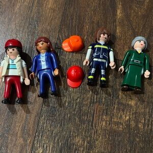 Playset of Action Figures with Red, Blue, and Green Outfits